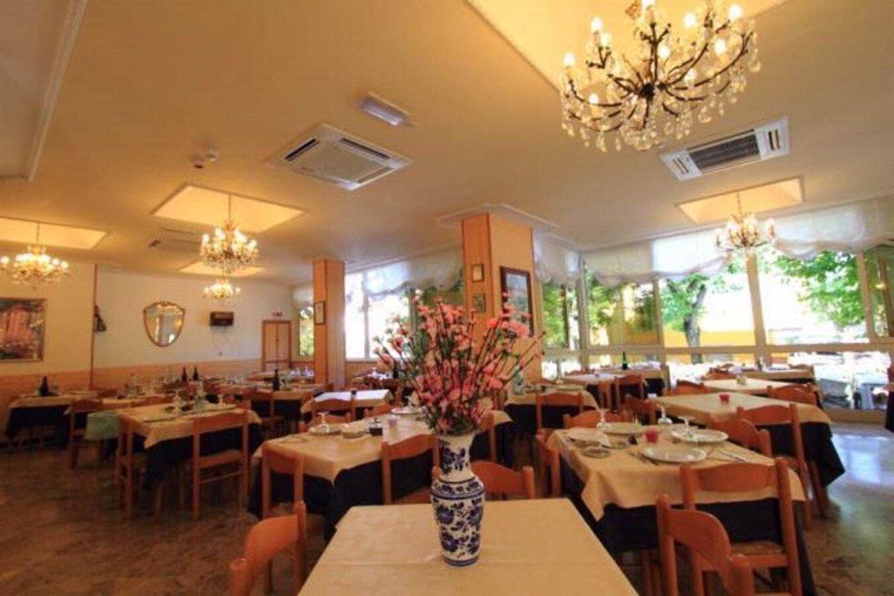 Hotel Moby Dick Ρίμινι Εξωτερικό φωτογραφία